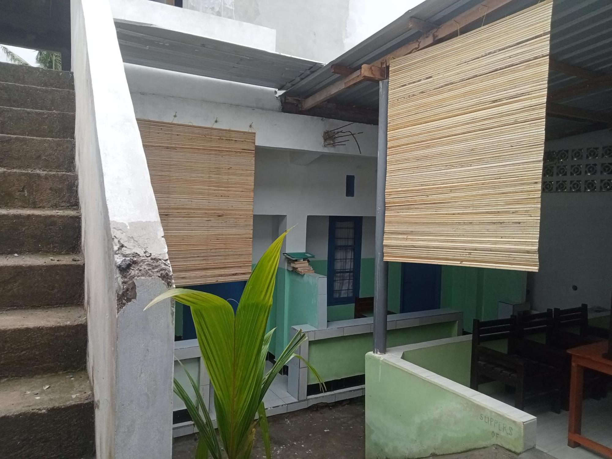 Bulan Homestay Plambi Rum bild