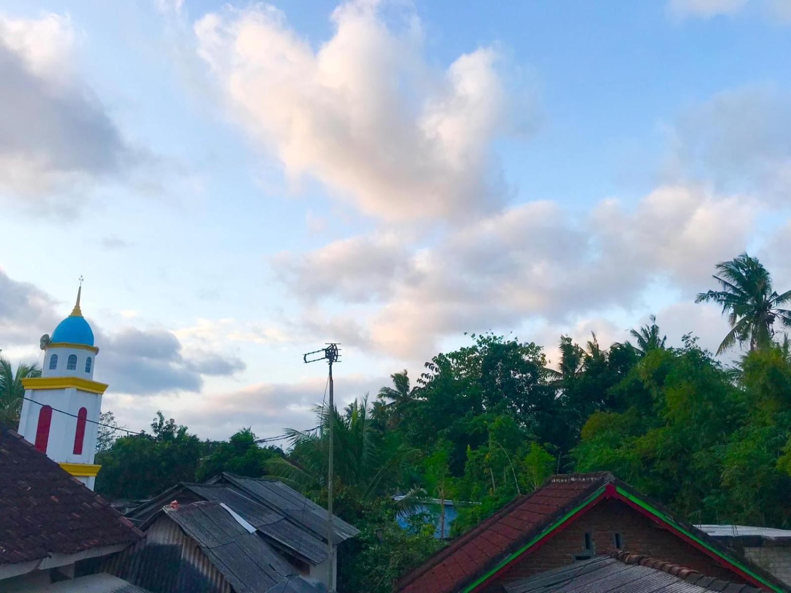 Bulan Homestay Plambi Exteriör bild